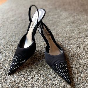 J.Reneé black and sparkle satin pointed heels size 6 1/2M